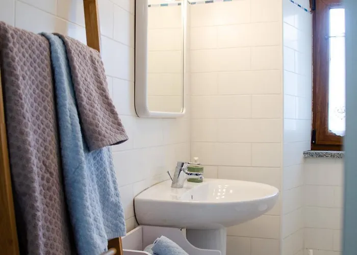 Ferienhaus La Casa Degli Aromi - Vista Montagna E Relax Aosta